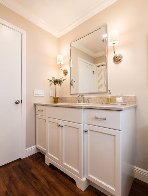 How to Make Your Frisco Bathroom Feel Larger Through Smart Design