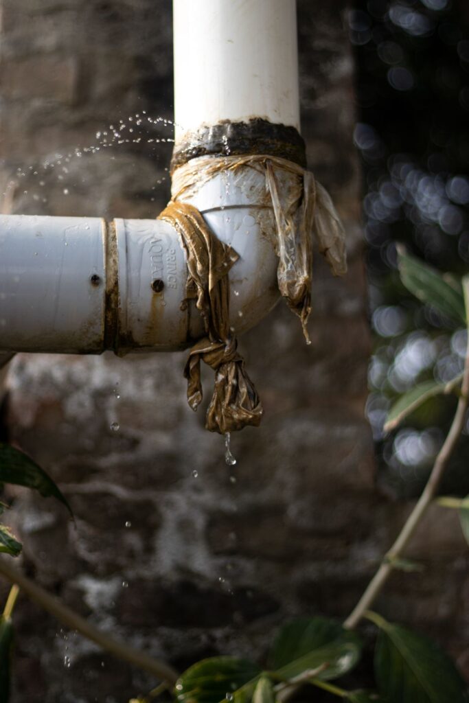 leaking water pipe flower mound near me