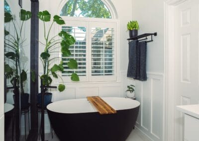 Near Bridlewood bathroom renovation contractor