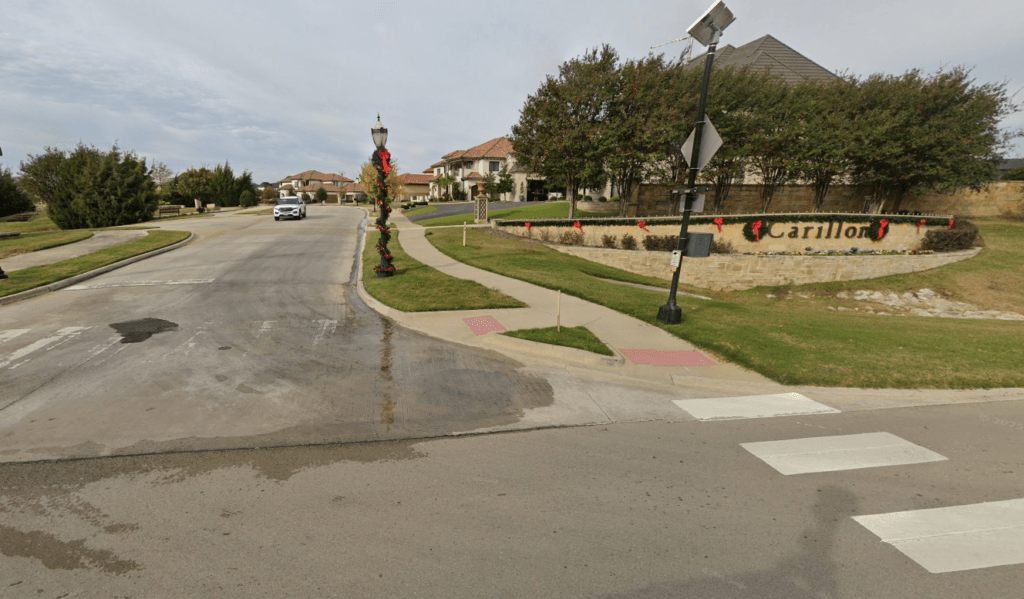 bathroom remodeling near Carillon Texas